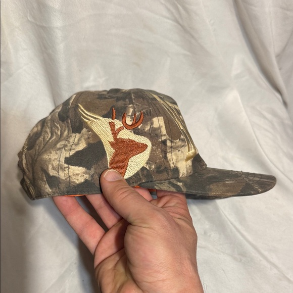 Buckwing Men’s Snapback Camouflage Hat - Picture 4 of 6